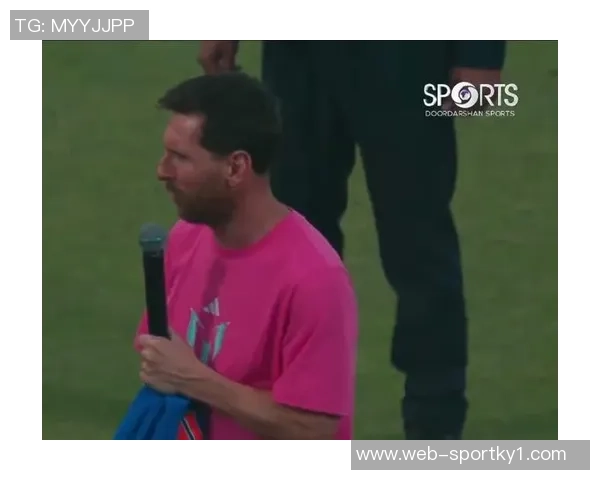 梅西即将告别印度之行感谢粉丝们的热情支持承诺未来再访 梅西即将告别印度之行感谢粉丝们的热情支持承诺未来再访